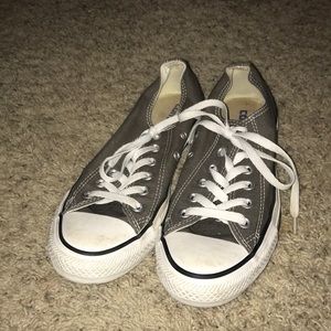 grey converse